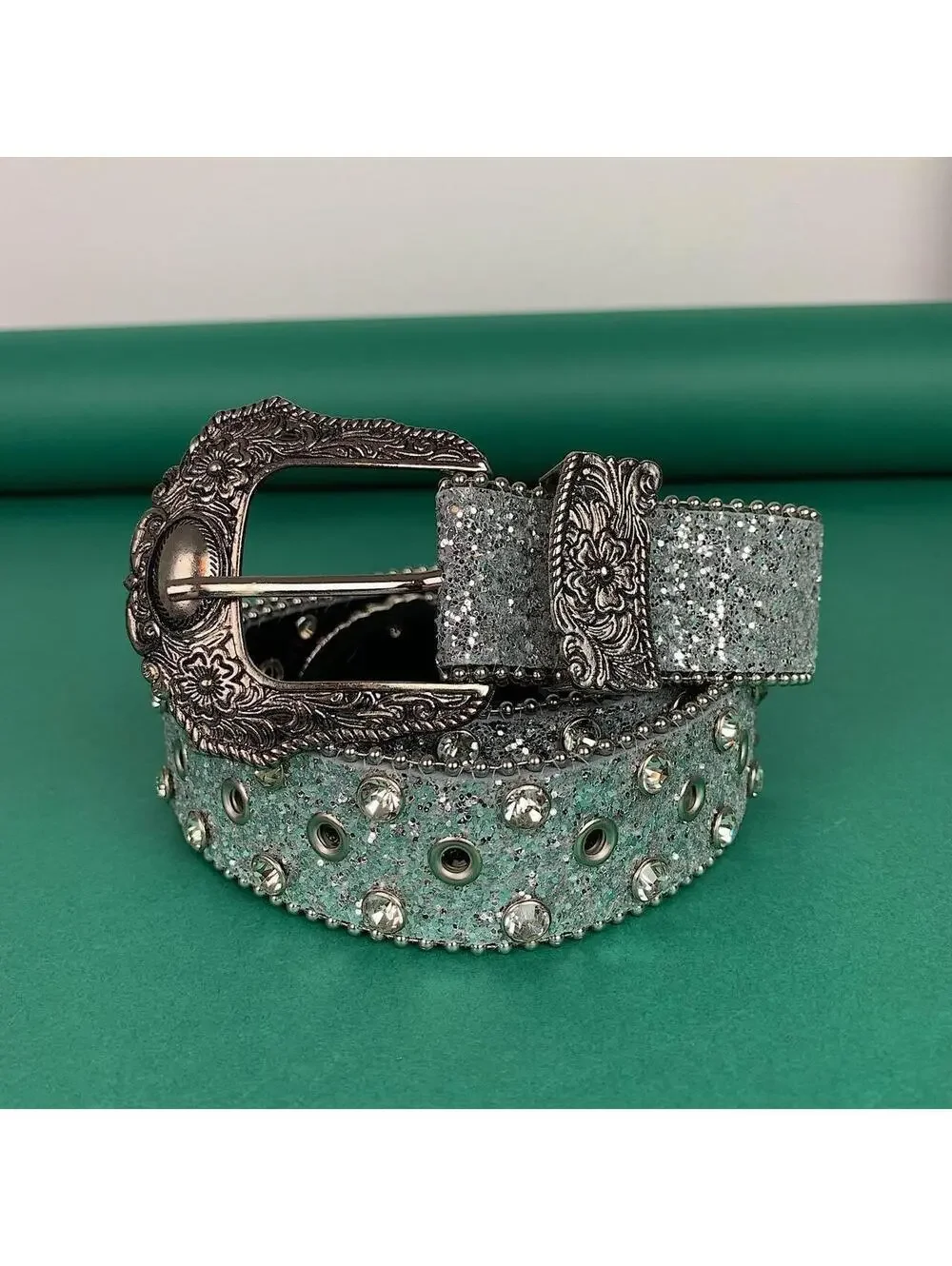 Y2k 2000s style rhinestone crystal grunge silver punk belt. Cool grunge/punk